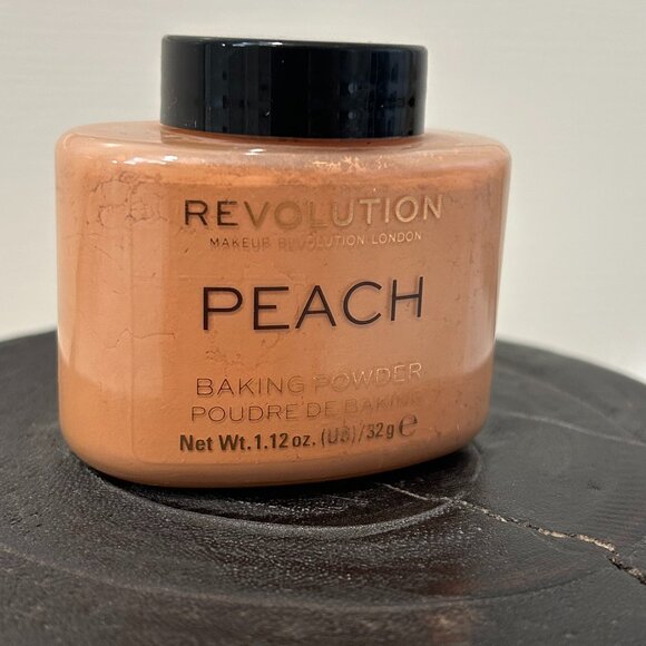 REVOLUTION Peach Baking Powder NEW - Picture 1 of 3